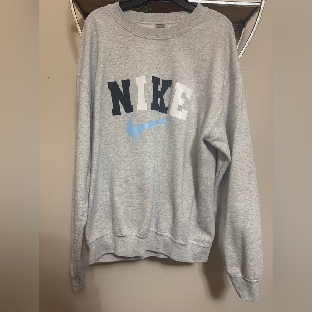 Nike Crewneck Sweatshirt